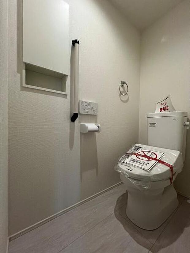 ほっと安らげるトイレ空間です。
