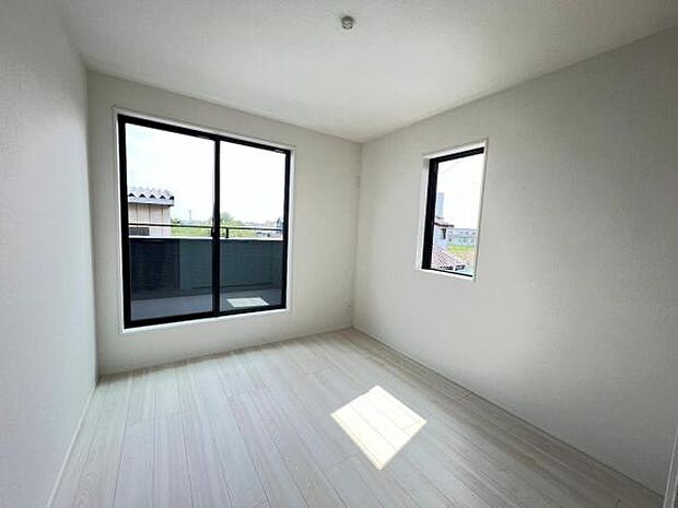 子供部屋にもちょうど良い大きさのお部屋です。