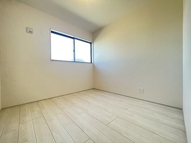子供部屋にもちょうど良い大きさのお部屋です。