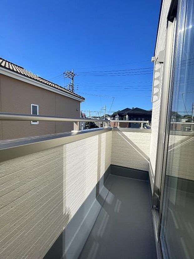 お洗濯ものを気持ち良く太陽の光で干せるのが嬉しいですね。