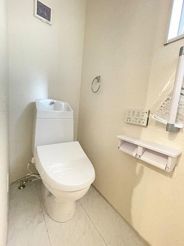 ほっと安らげるトイレ空間です。