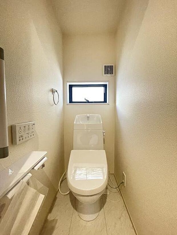 ほっと安らげるトイレ空間です。