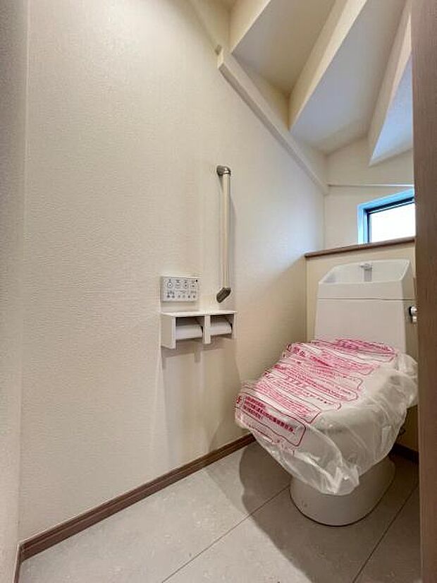 ほっと安らげるトイレ空間です。