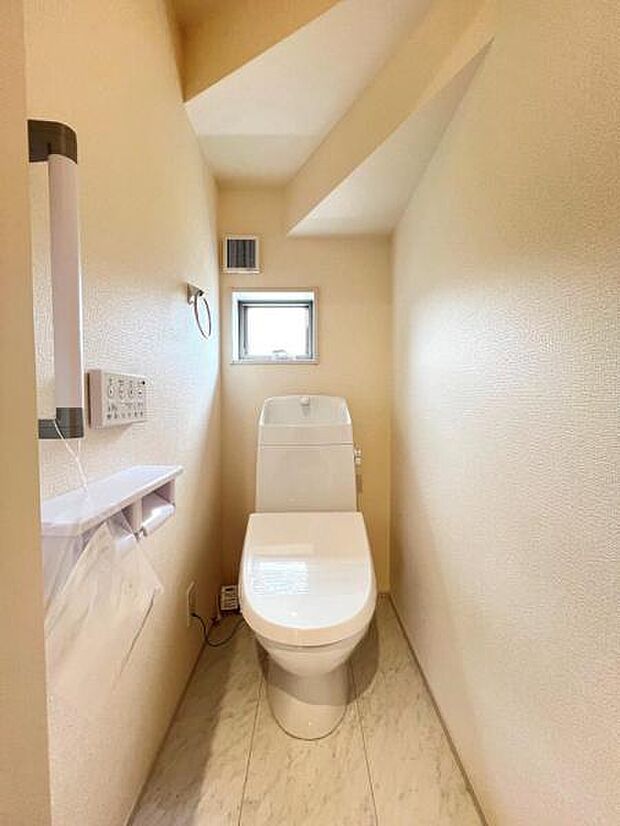 ほっと安らげるトイレ空間です。