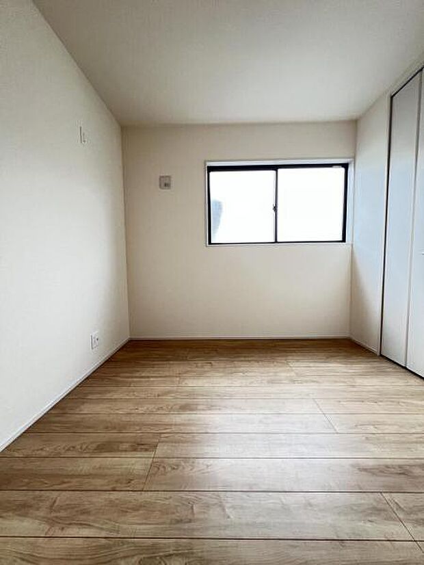 間取はファミリーにもおすすめ4LDKの新築戸建です。