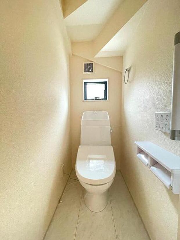 ほっと安らげるトイレ空間です。