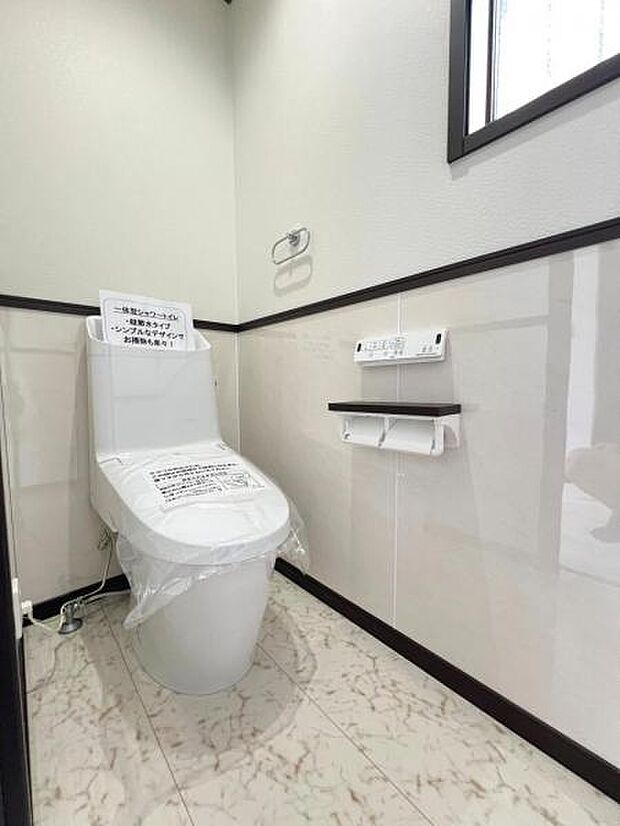 ほっと安らげるトイレ空間です。
