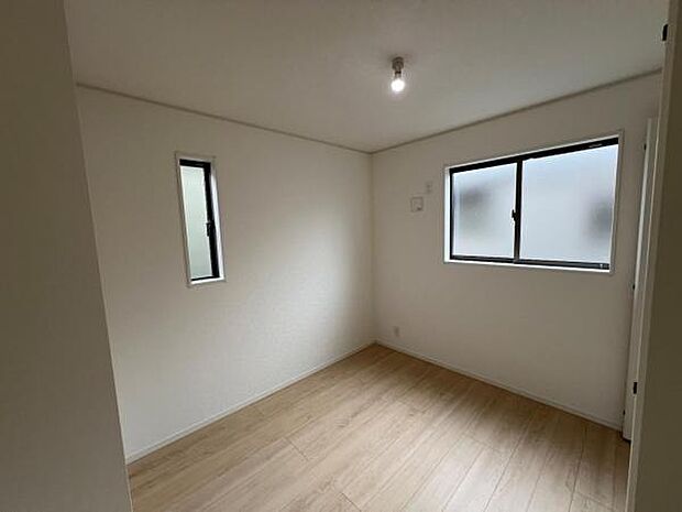 間取はファミリーにもおすすめ4LDKの新築戸建です。