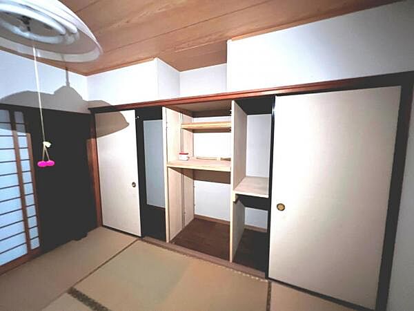 収納豊富な間取りで、室内もスッキリ快適です。