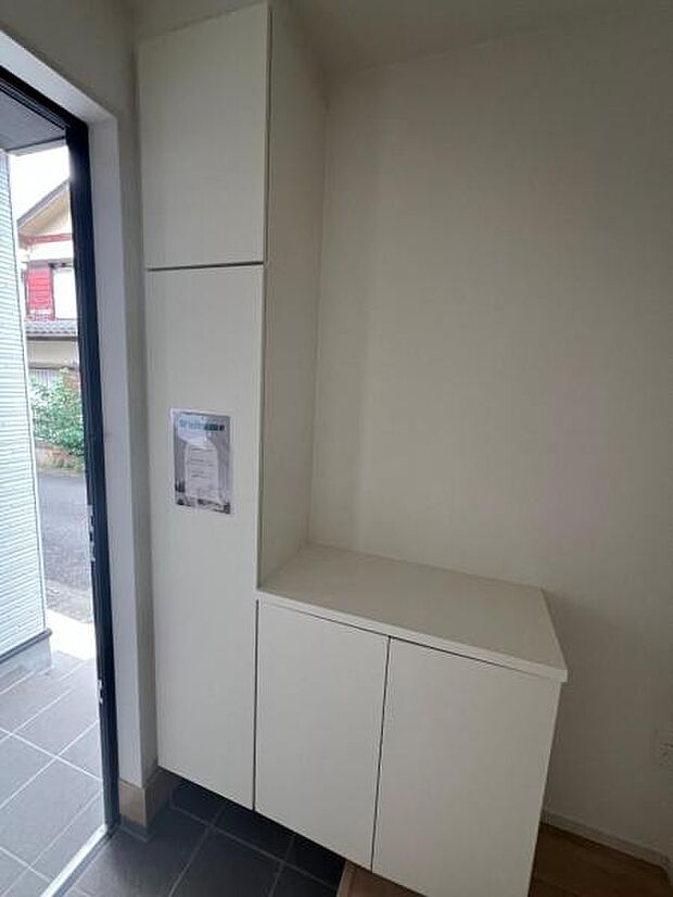 いつも気持ちよくご家族を迎えられる玄関です。