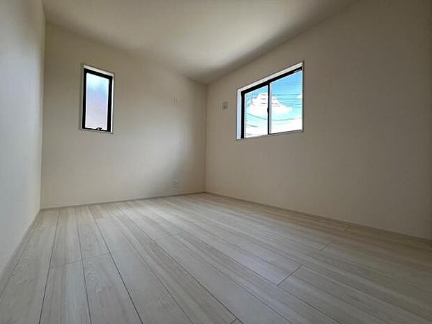 子供部屋にもちょうど良い大きさのお部屋です。