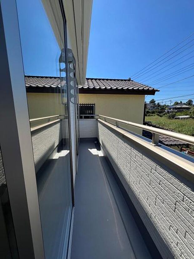 お洗濯ものを気持ち良く太陽の光で干せるのが嬉しいですね。