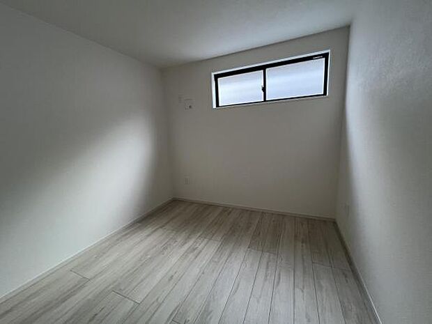 子供部屋にもちょうど良い大きさのお部屋です。