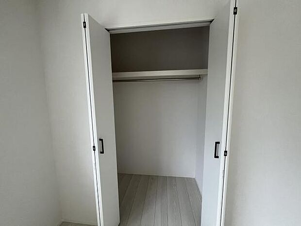 収納豊富な間取りで、室内もスッキリ快適です。