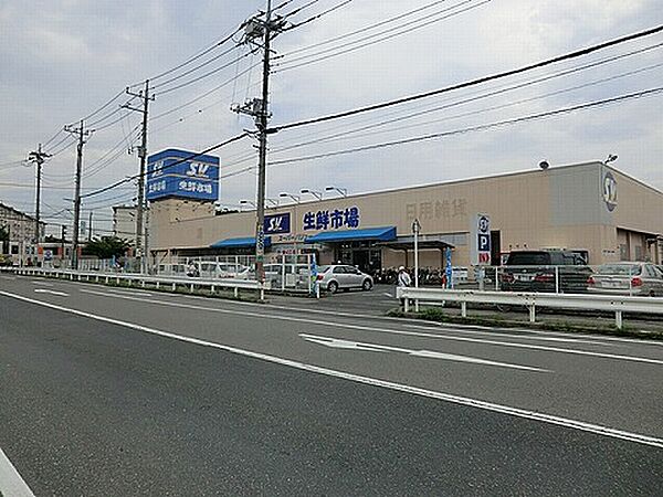 スーパーバリュー春日部武里店　徒歩27分（約2100m)