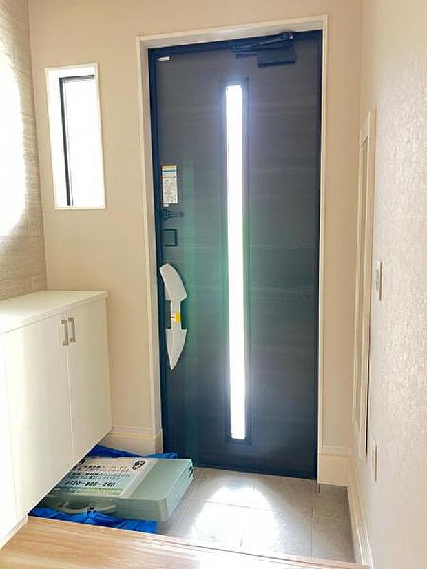 いつも気持ちよくご家族を迎えられる玄関です。