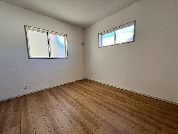 子供部屋にもちょうど良い大きさのお部屋です。