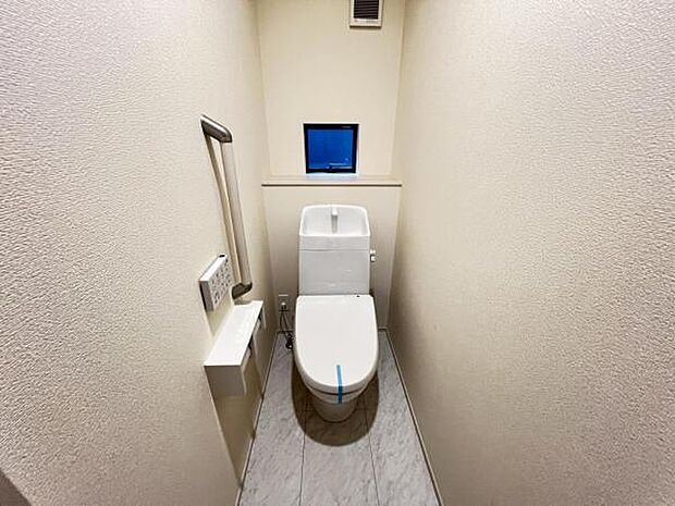 ほっと安らげるトイレ空間です。