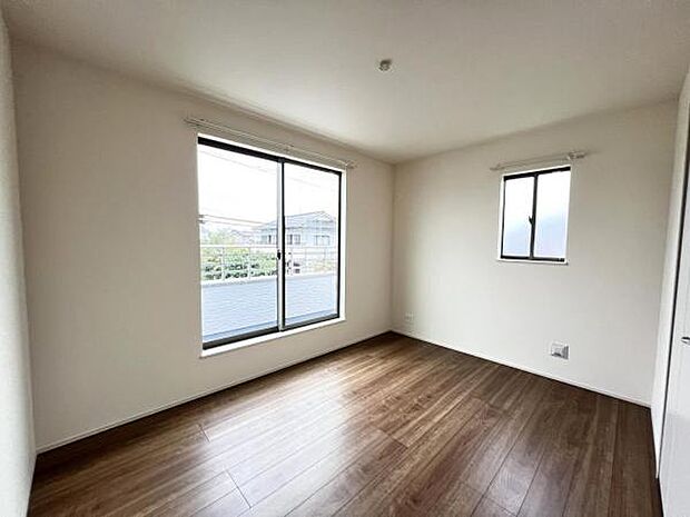 子供部屋にもちょうど良い大きさのお部屋です。