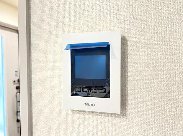 訪問者を確認できるTVモニター付きインターフォンです。