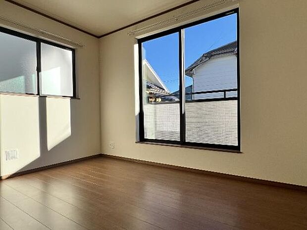 子供部屋にもちょうど良い大きさのお部屋です。