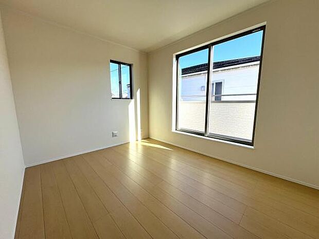 子供部屋にもちょうど良い大きさのお部屋です。