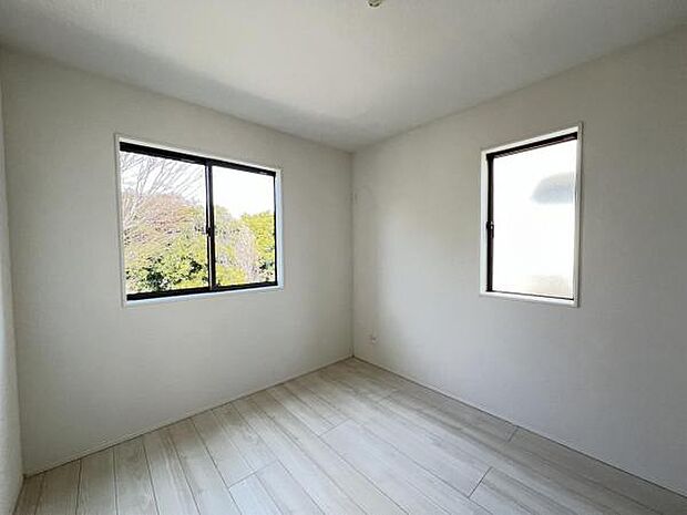 子供部屋や趣味の部屋など用途に合わせてお使いいただけます。