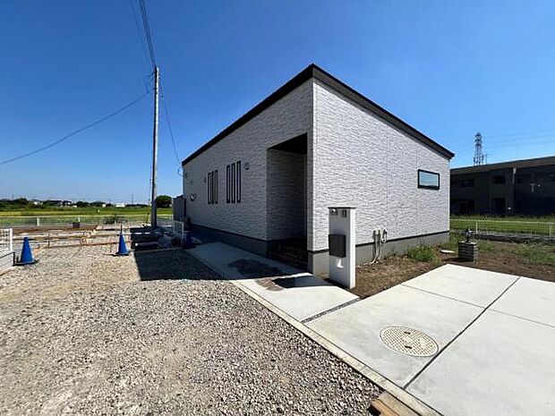 間取はファミリーにもおすすめ4LDKの平屋新築戸建です。