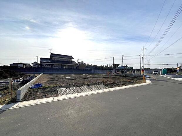 一生懸命建築中です。完成が楽しみですね。