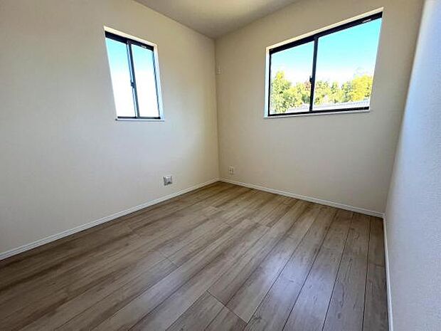 子供部屋や趣味の部屋など用途に合わせてお使いいただけます。