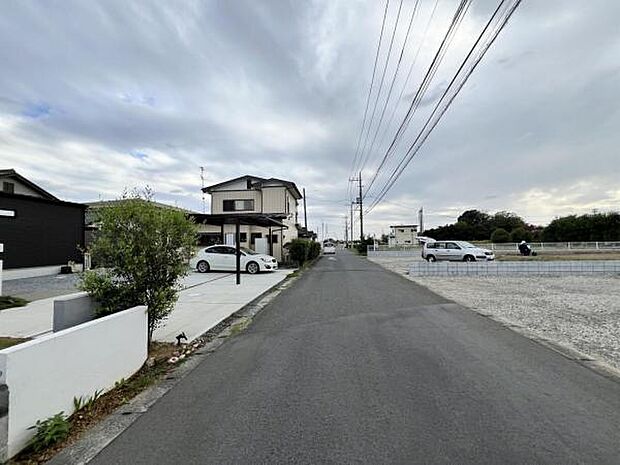 全面道路となります。