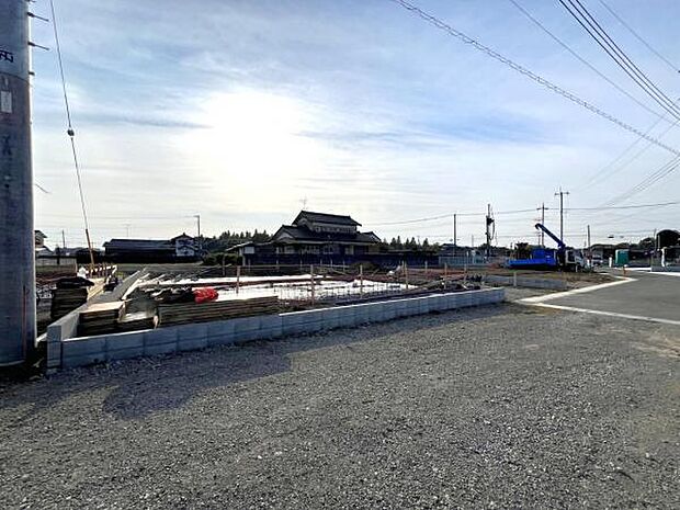 一生懸命建築中です。完成が楽しみですね。