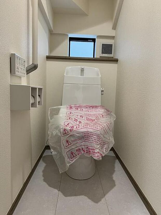 ほっと安らげるトイレ空間です。