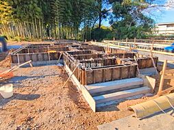 埼玉県上尾市大字瓦葺