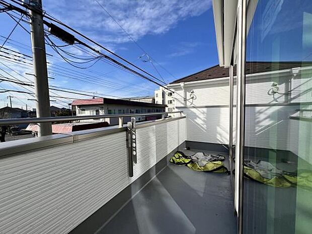 お洗濯ものを気持ち良く太陽の光で干せるのが嬉しいですね。