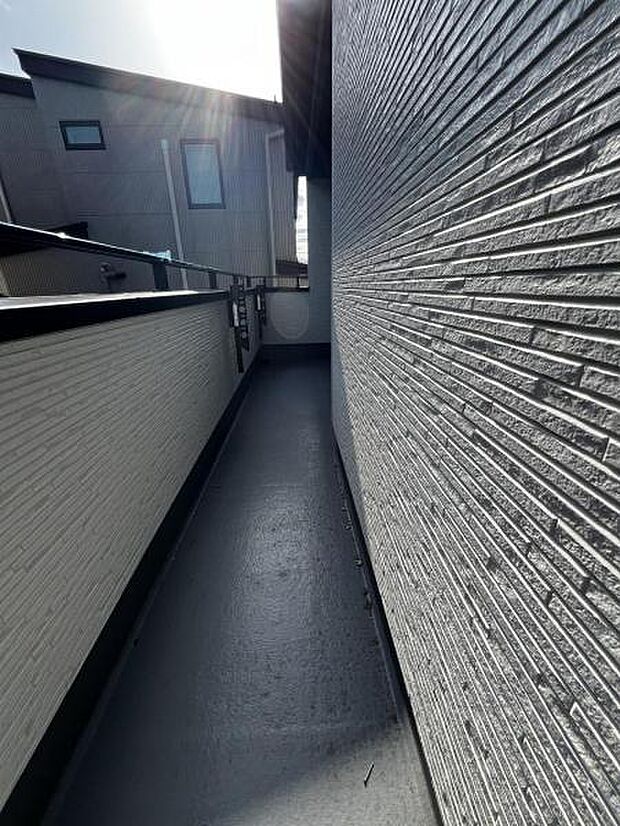 お洗濯ものを気持ち良く太陽の光で干せるのが嬉しいですね。