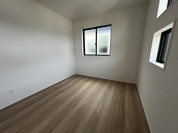 子供部屋や趣味の部屋など用途に合わせてお使いいただけます。