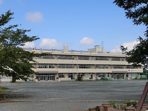 羽生市立東中学校まで約3136m(徒歩40分)