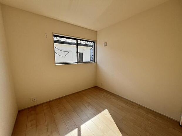 子供部屋や趣味の部屋など用途に合わせてお使いいただけます。