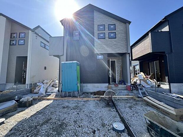 一生懸命建築中です。完成が楽しみですね。