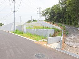 千葉県千葉市中央区仁戸名町