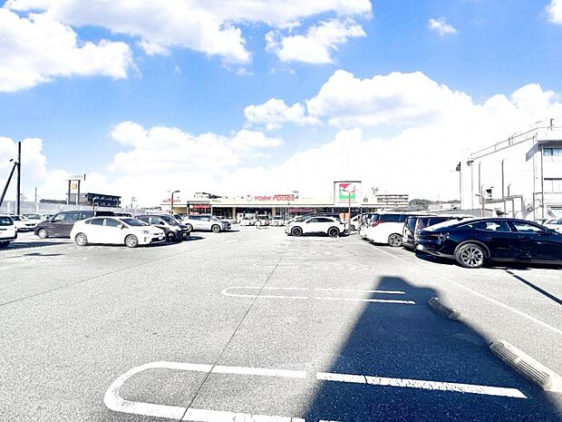 ヨークフーズ 都町店まで約1310m（徒歩17分）