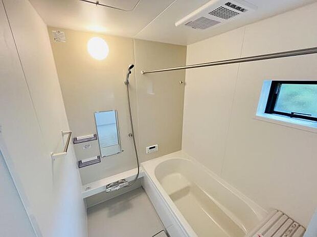 お風呂でほっとひといき。1日の疲れを癒しましょう。