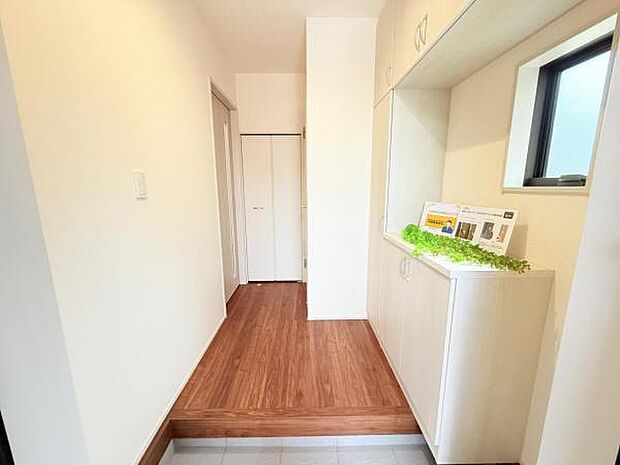 いつも気持ちよくご家族を迎えられる玄関です。