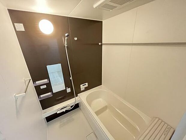 お風呂でほっとひといき。1日の疲れを癒しましょう。