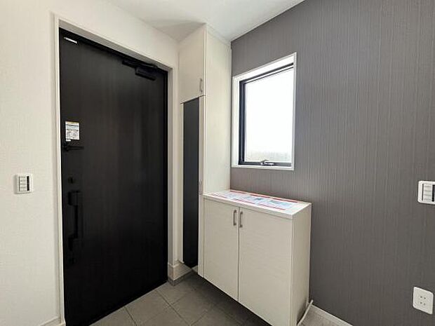 いつも気持ちよくご家族を迎えられる玄関です。