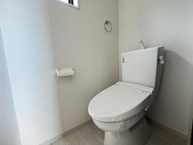 ほっと安らげるトイレ空間です。