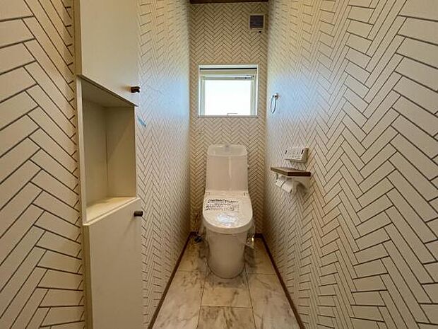 ほっと安らげるトイレ空間です。