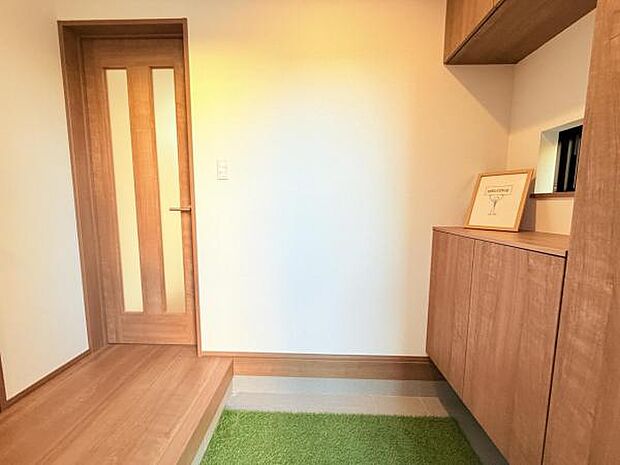 いつも気持ちよくご家族を迎えられる玄関です。