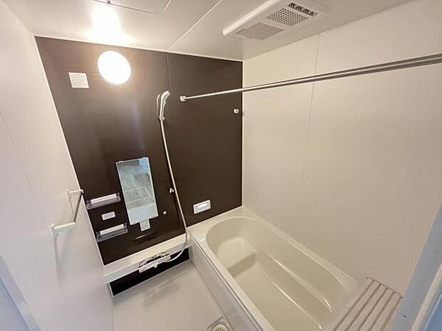 お風呂でほっとひといき。1日の疲れを癒しましょう。